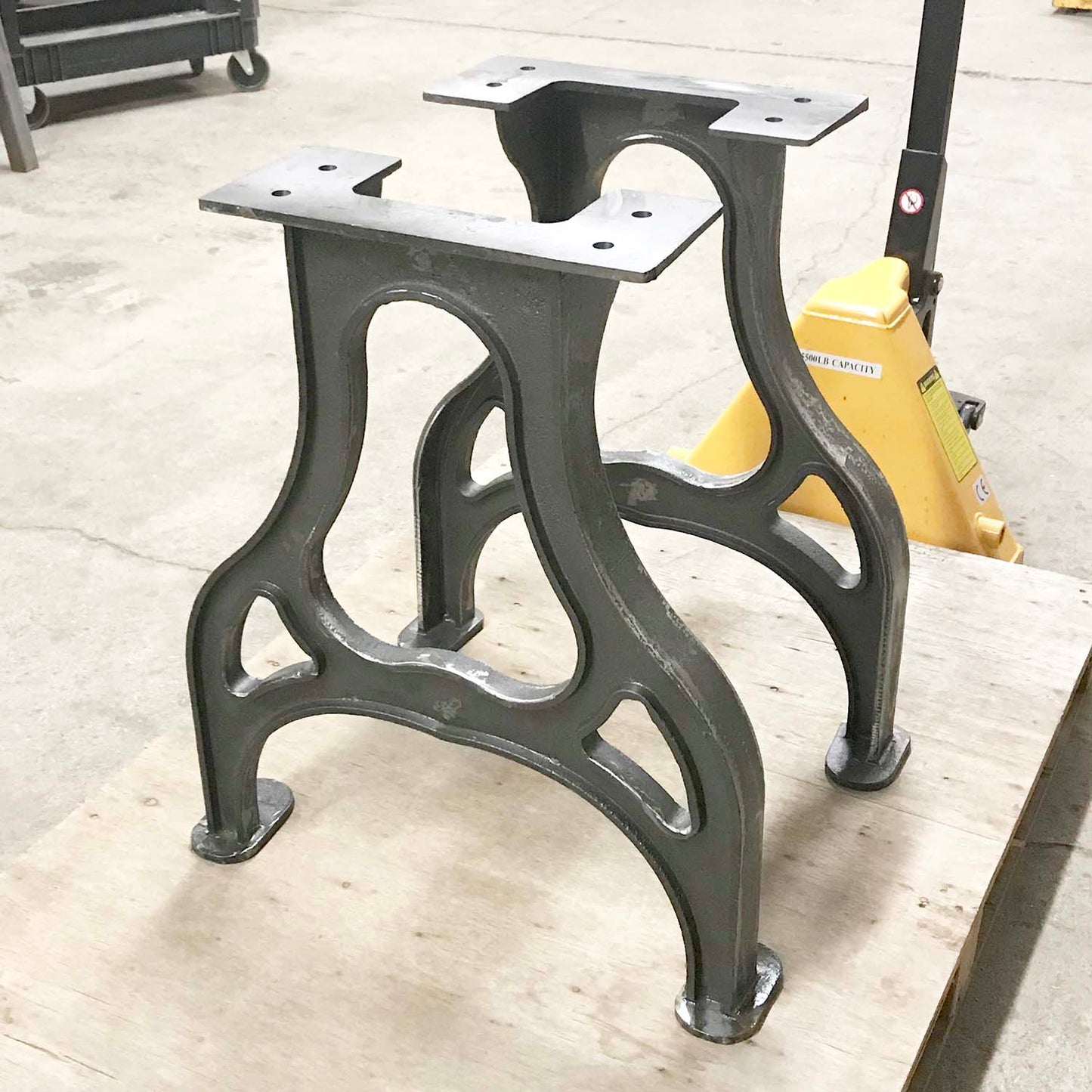Set of two CAST11 cast iron table legs for dining or conference table base