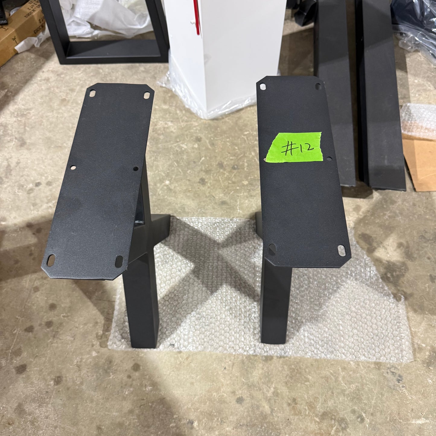 Clearance #12 | Metal Bench Leg Base, 1 Pair, X Shape #W5037E